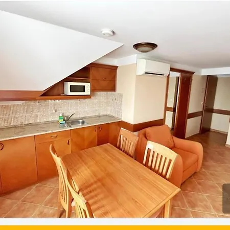 Apartment Phoenix Spa Apartman House *