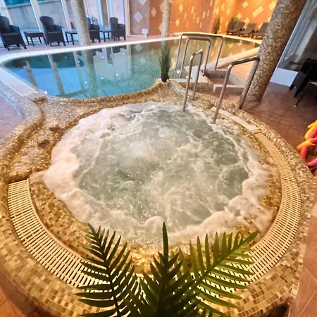 Phoenix Spa Apartman House Heviz